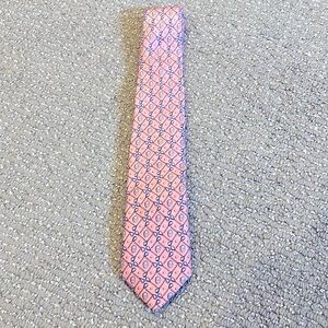Vineyard Vines lacrosse tie
